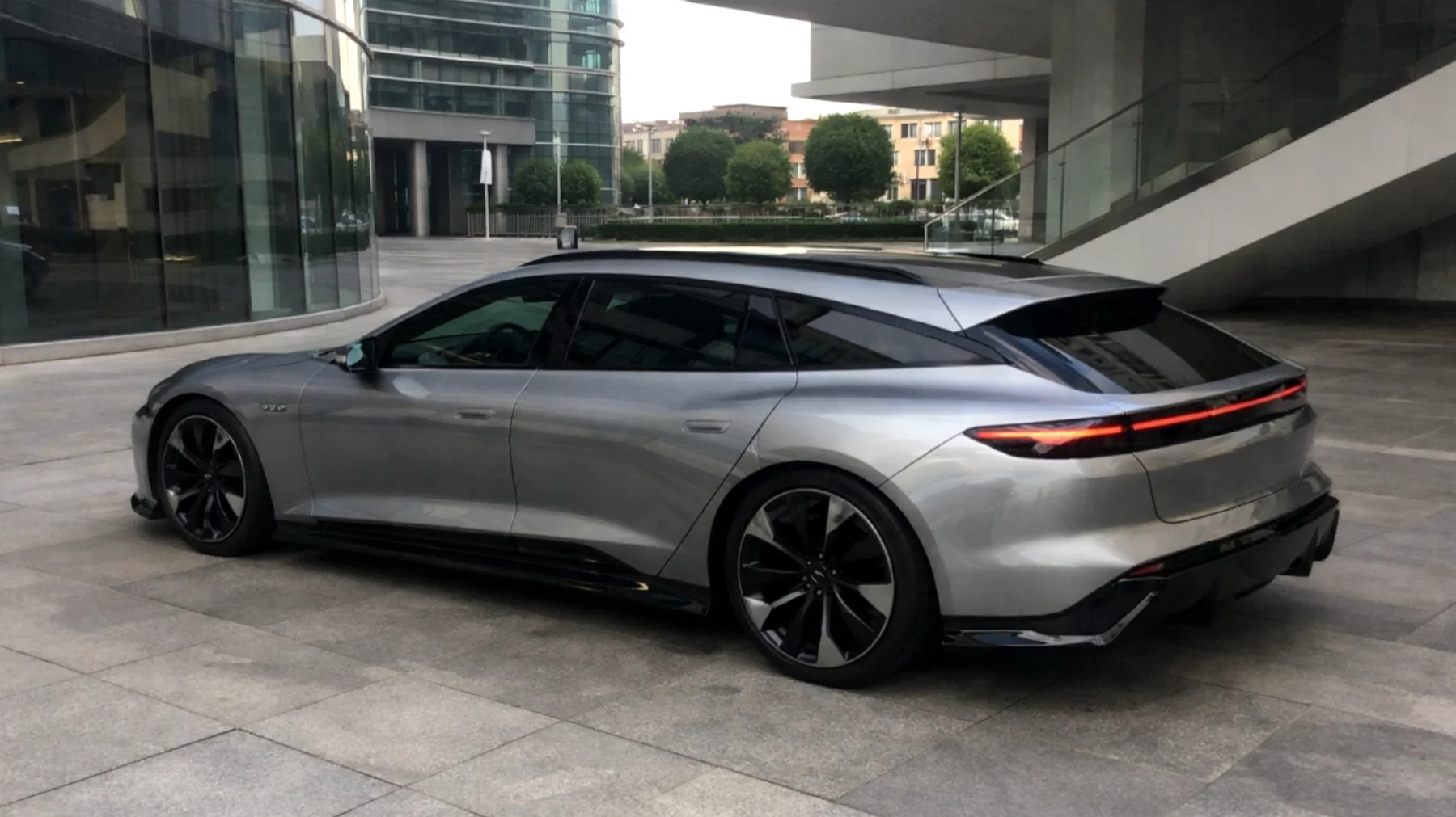 Motorimsg_012yQS8qGEBrvA4f11nMMTGz"