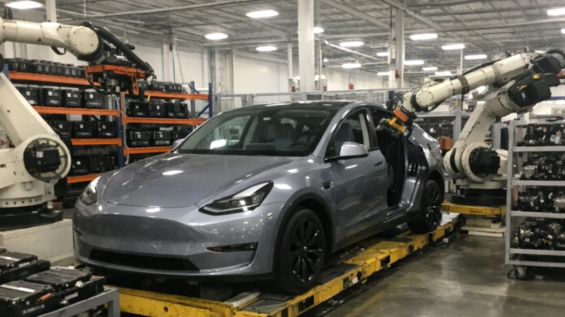 Motorimsg_016LMDBunFvViEybJ3kiCruz"