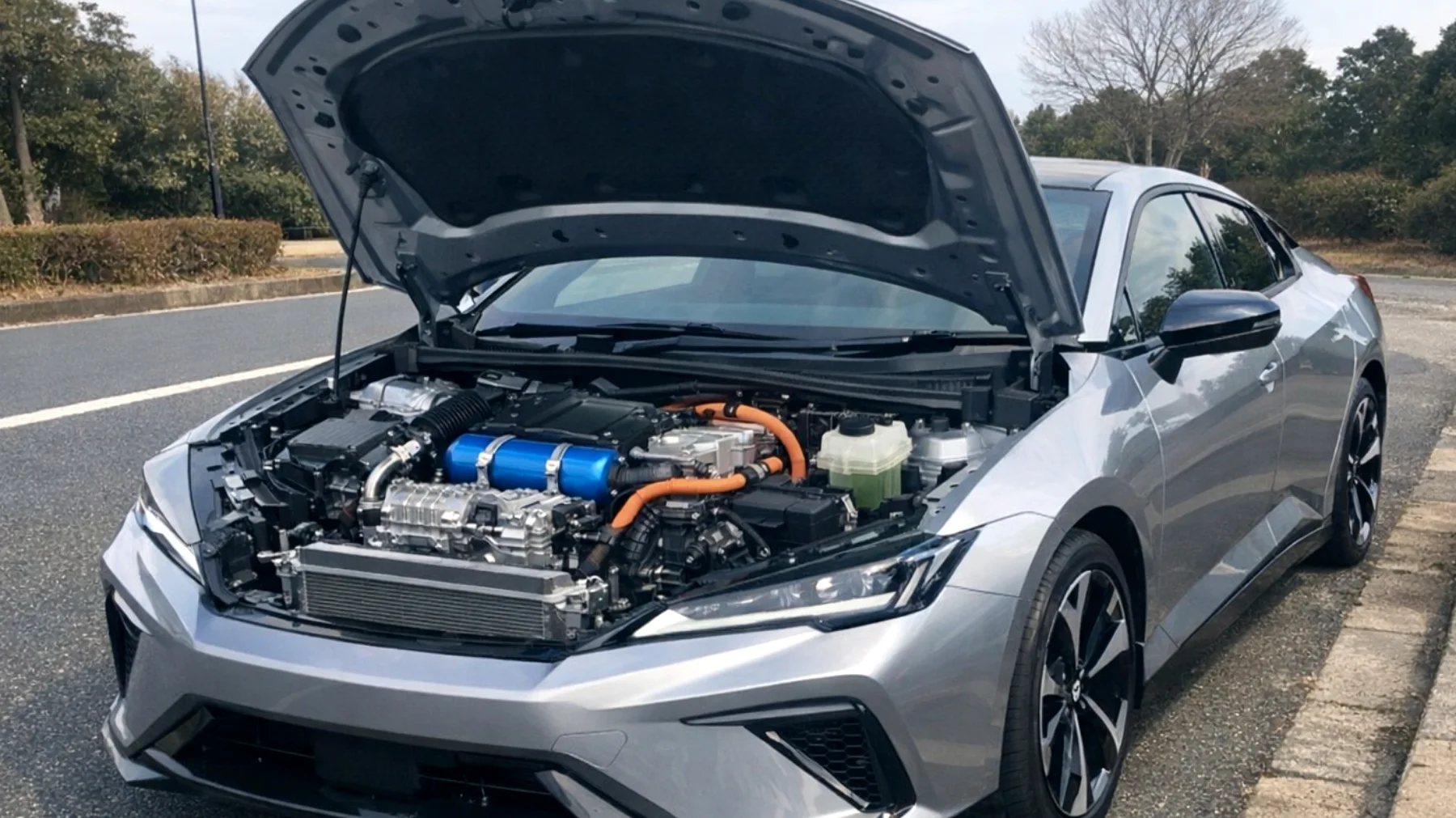 Motorimsg_017ijVCd1wm2EouAgmiXrj4r"