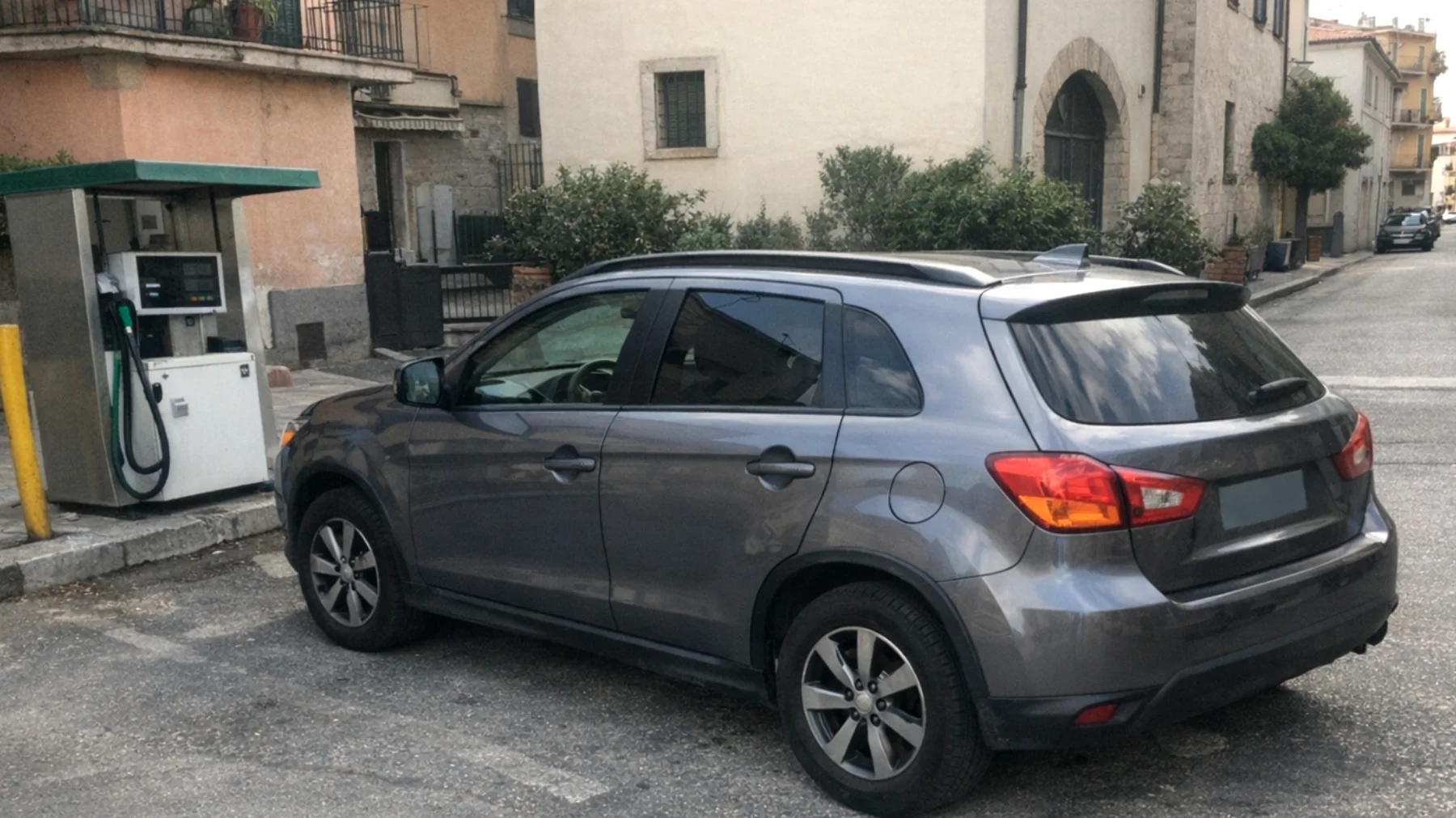 Motorimsg_017qz77N6AWpKArScifB55AL"