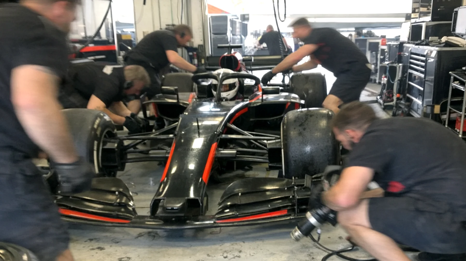 Motorimsg_01CQtJp3Wf9vk8pTFEpVabbw"