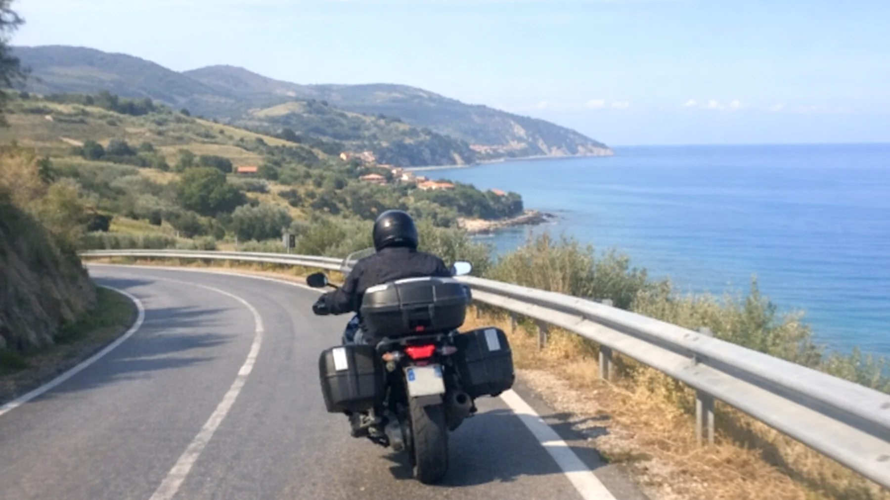 Motorimsg_01RQ2BZoFj56J8bbE8t9fAV5"