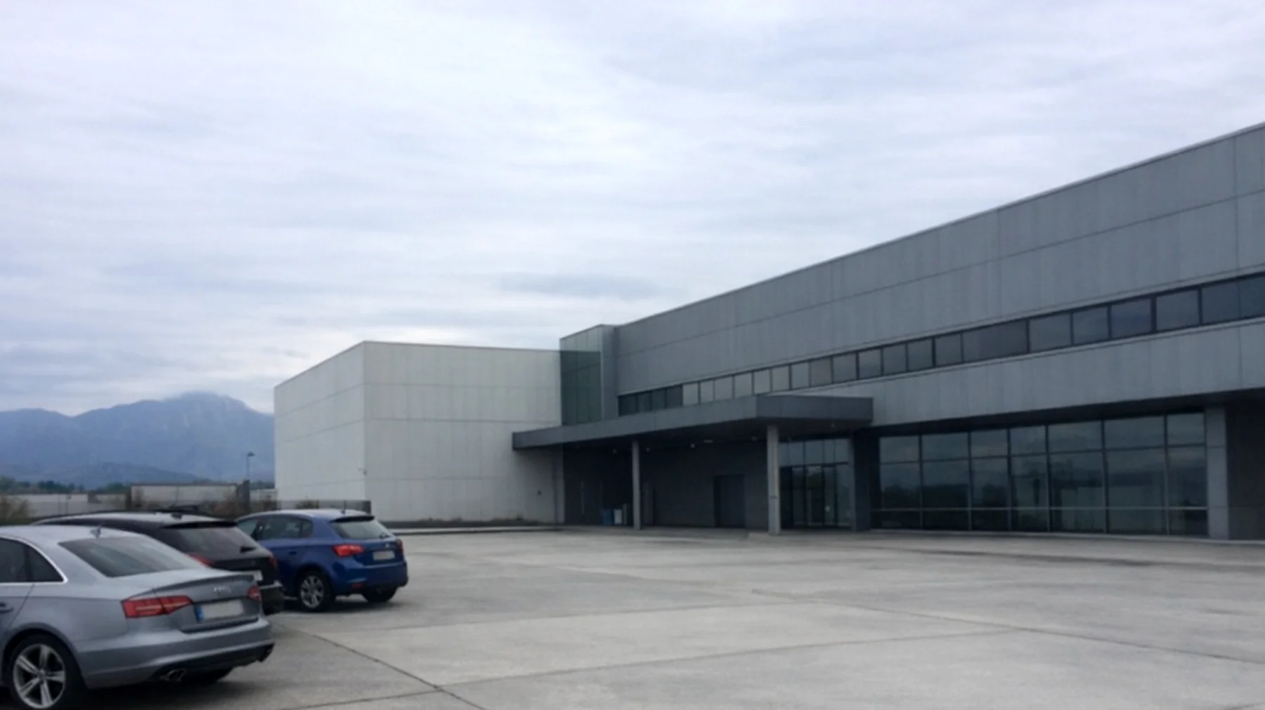 Motorimsg_01TY5LBj7xQzErMKDb4tNUy5"