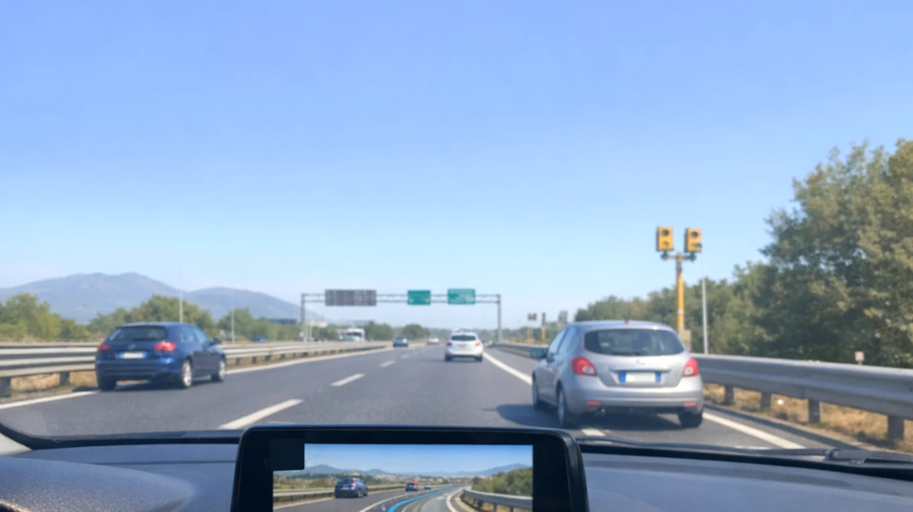 Motorimsg_01Tb5N3hoyHY2uWJsAxTtqR6"