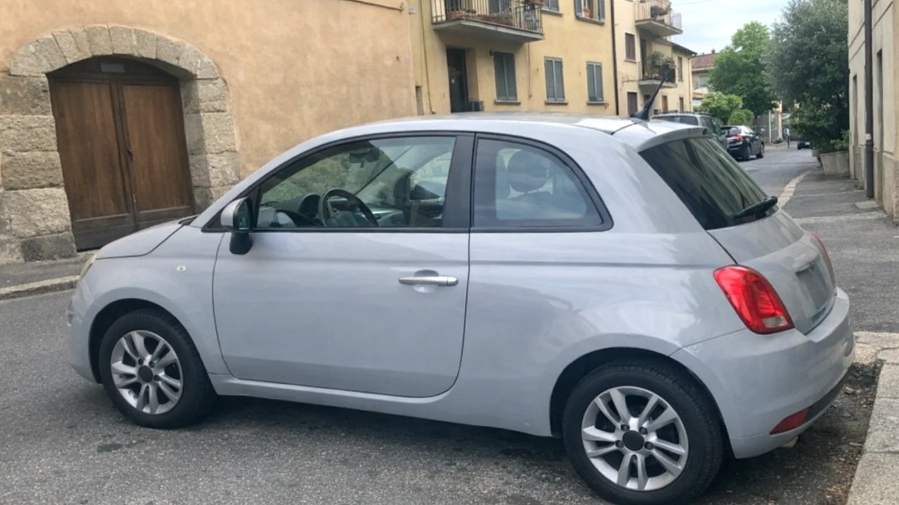 Motorimsg_01XVbAZVs8hCL7s2UYZM7hfb"