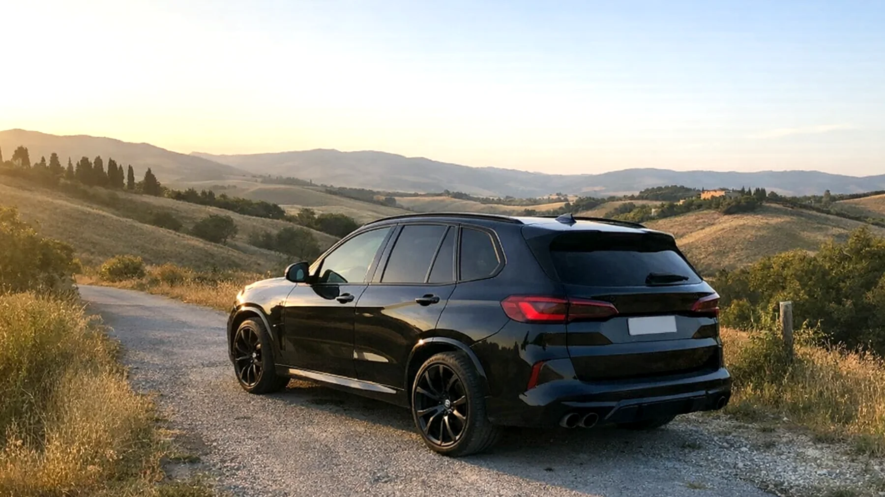 Motorimsg_01XyY22gEJsvPDzamSiuaTxX"